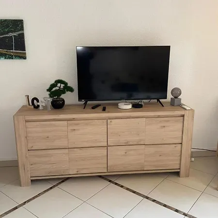 Apartment With Balcony - 250 M From The Saint-Raphael (Var)