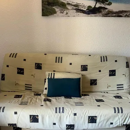 With Balcony -250 M From The Apartamento Saint-Raphaël