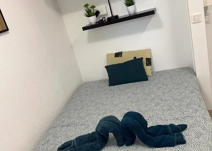 With Balcony -250 M From The Apartamento *